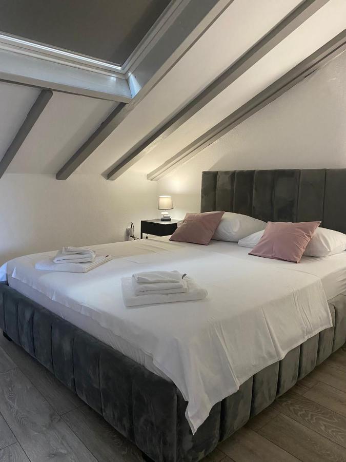 Apartment City Vibe, Great Location! Sibenik Ngoại thất bức ảnh